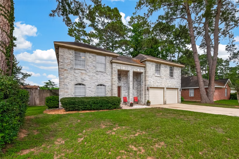 Photo 2 of 17826 Seven Pines Drive, Spring, TX