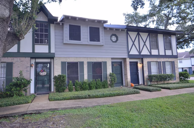 Photo of 10018 Knoboak Drive 13, Houston, TX