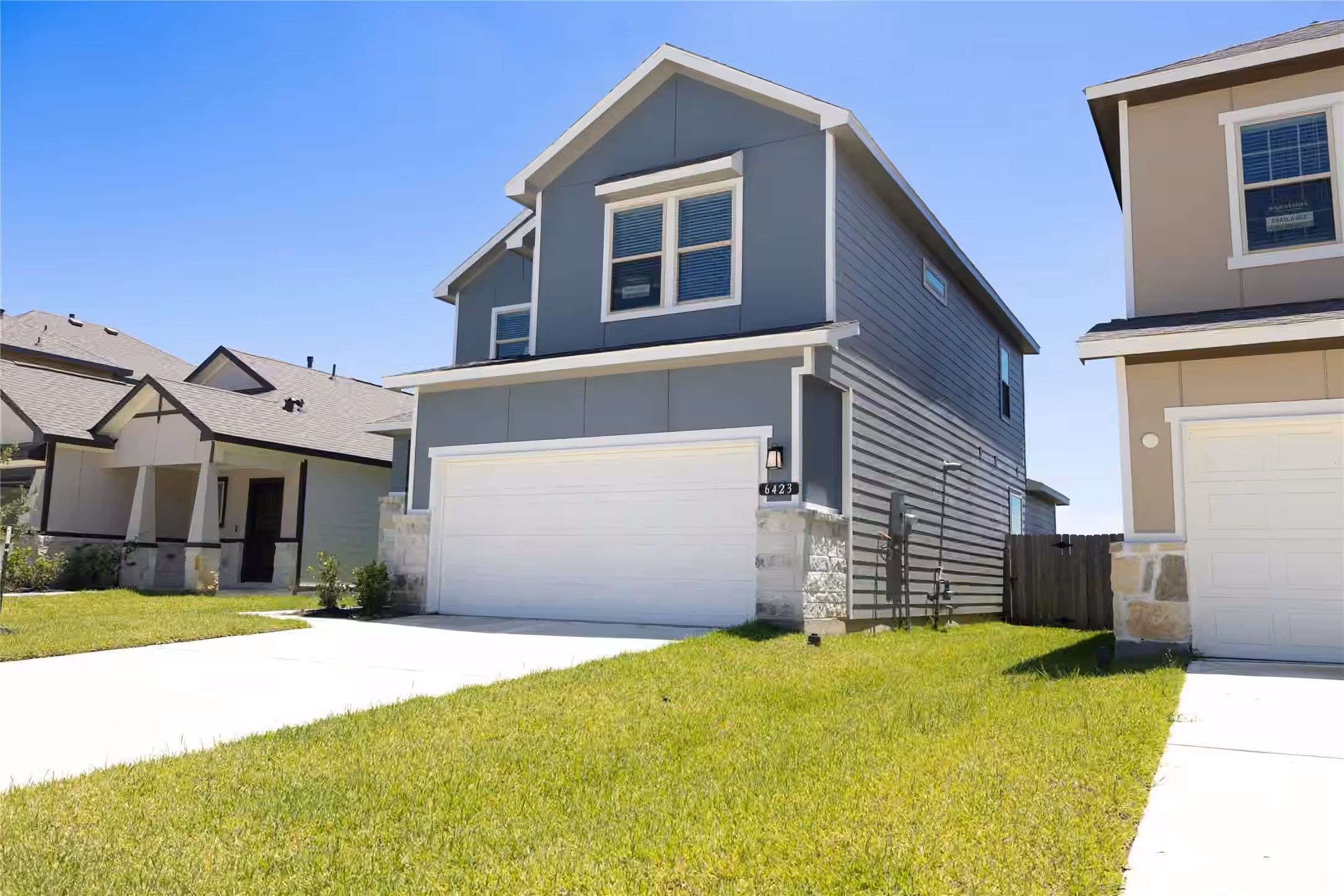 Photo 2 of 6423 Bolinas Ct, Rosharon, TX