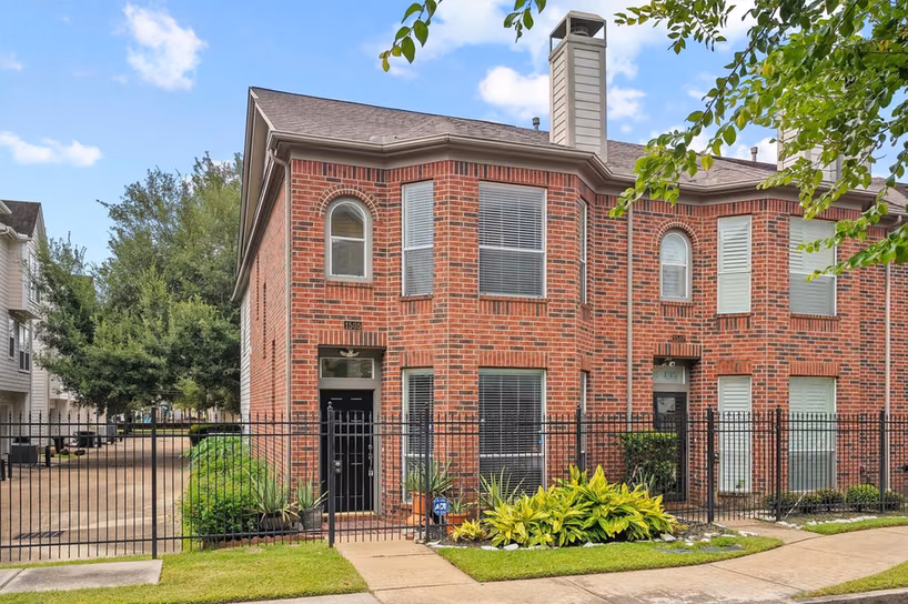 Photo 2 of 1505 Oneil Street, Houston, TX