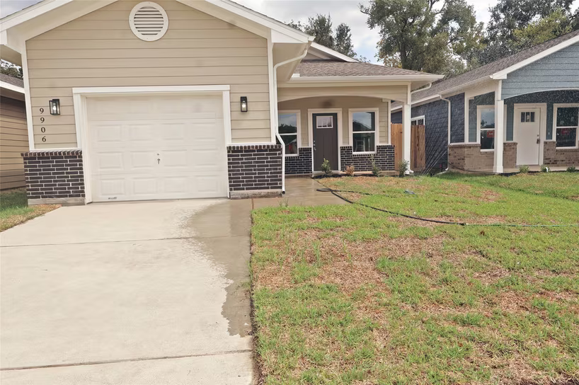 Photo of 9906 Dipping Brook Street, Houston, TX 77076