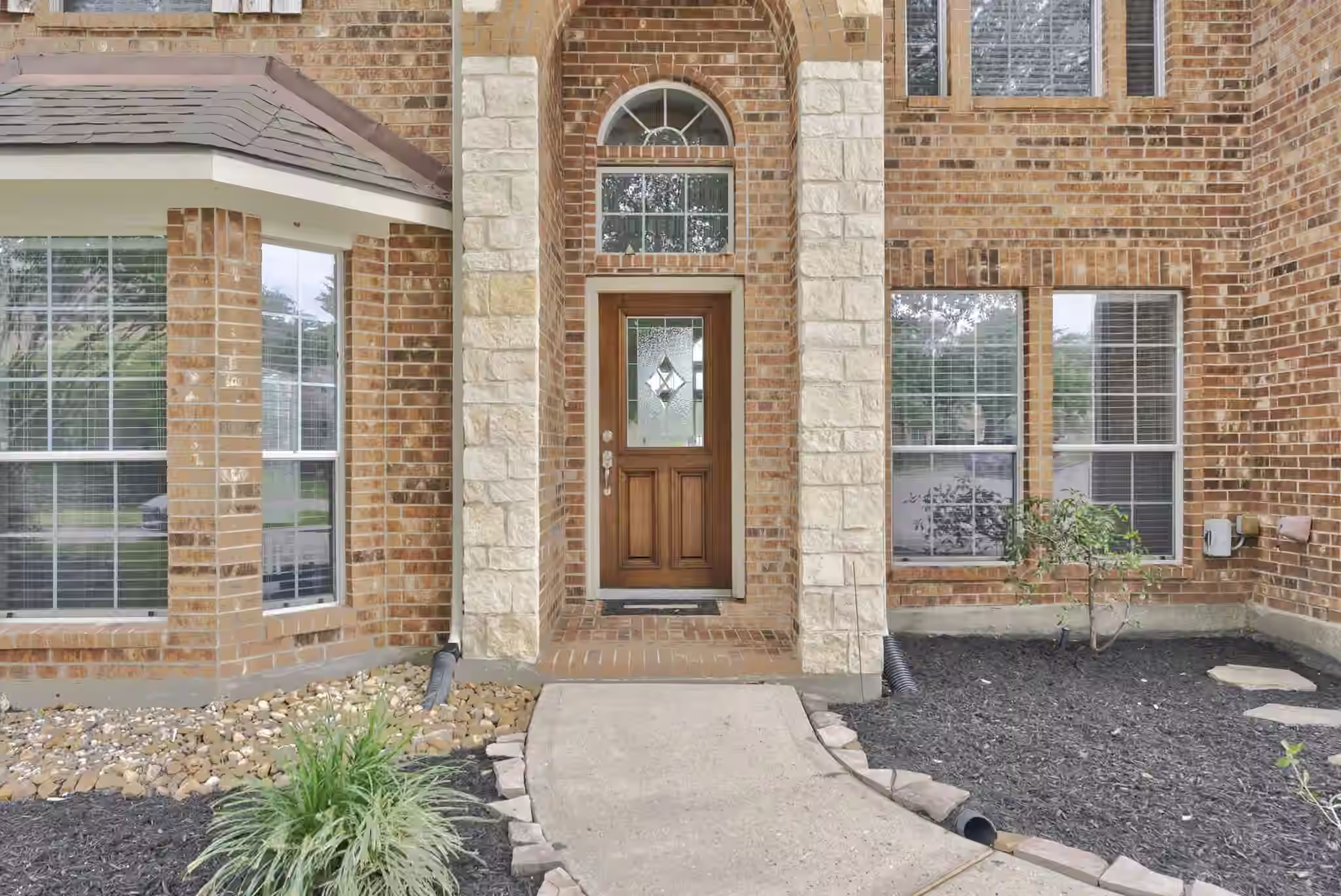 Photo 3 of 29907 Adobe Falls Drive, Spring, TX