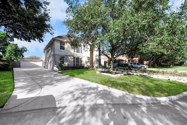 Photo 4 of 20111 Biscayne Hill Court, Spring, TX