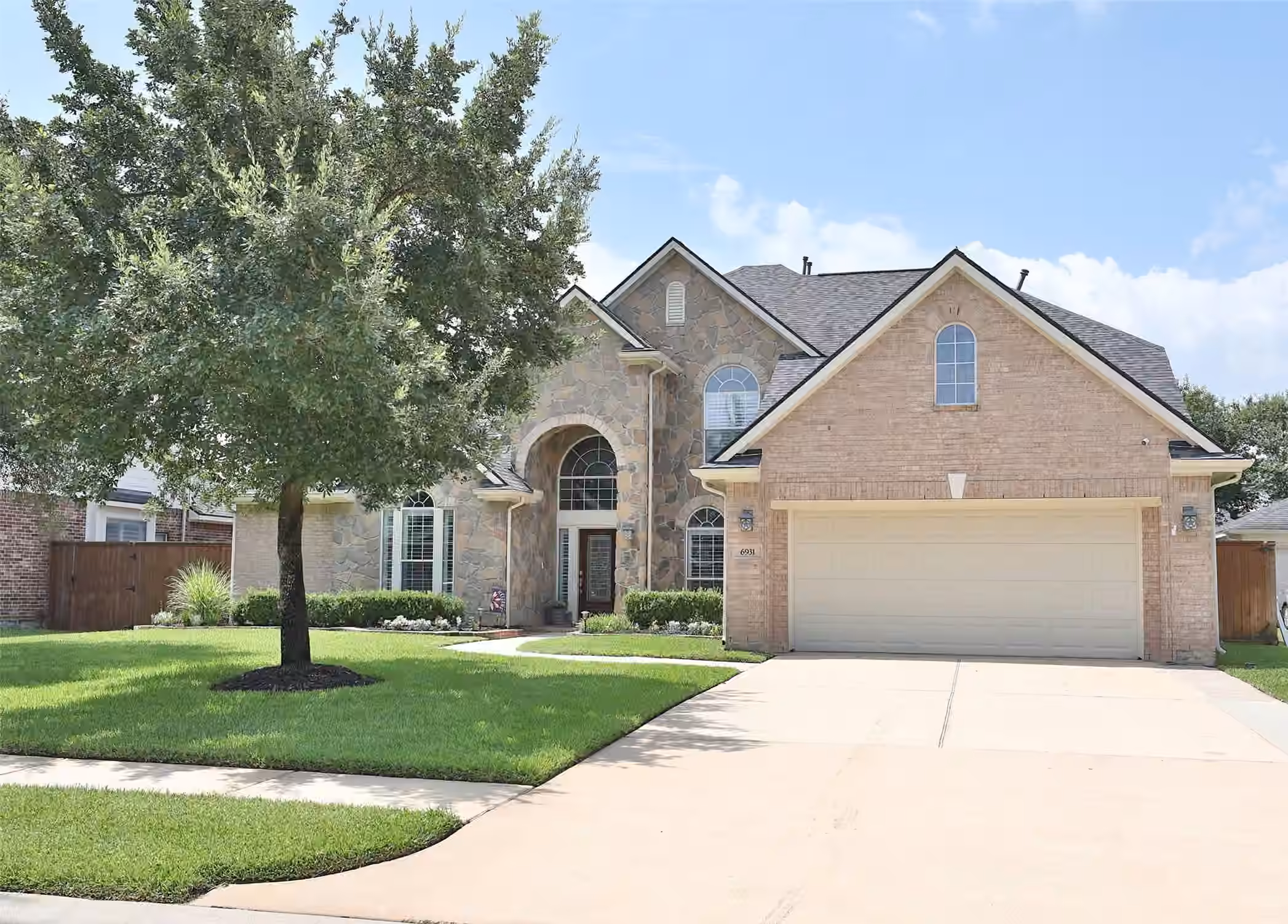 Photo of 6931 Lotus Creek Court, Spring, TX 77379