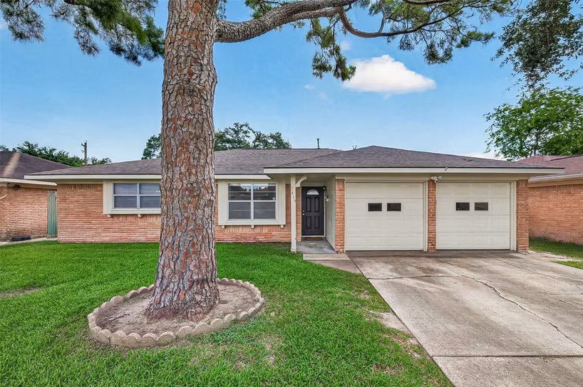 Photo of 7415 Troulon Drive, Houston, TX