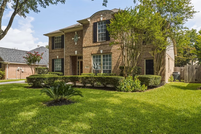 Photo 4 of 9314 Walnut Brook Ct, Houston, TX