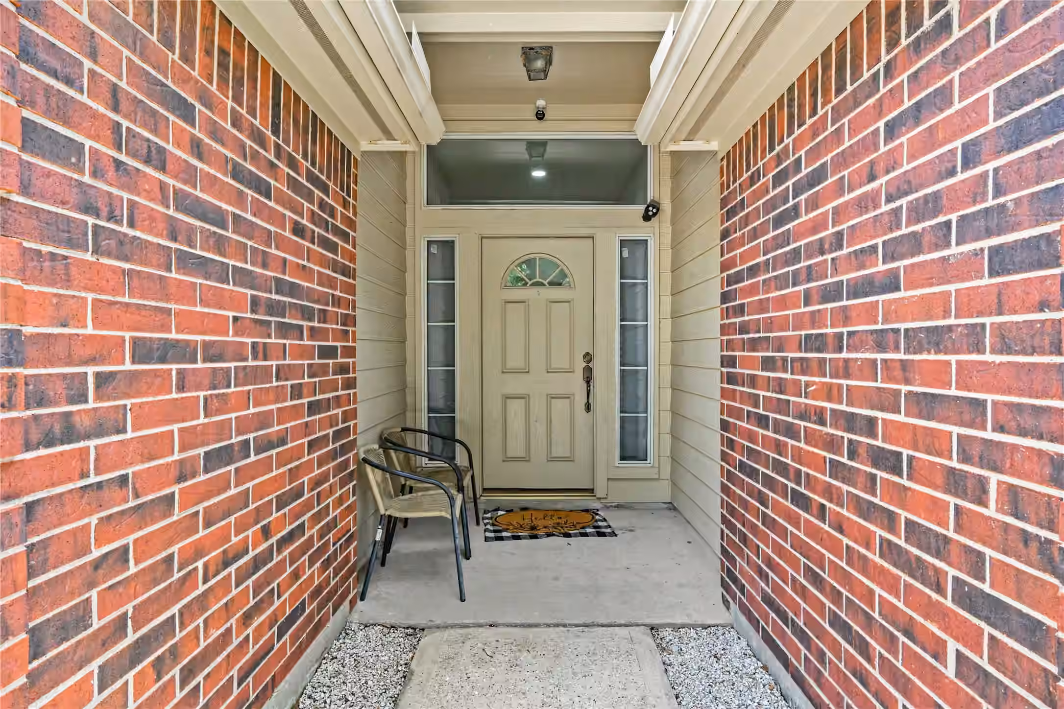 Photo 3 of 24027 Lestergate Drive, Spring, TX