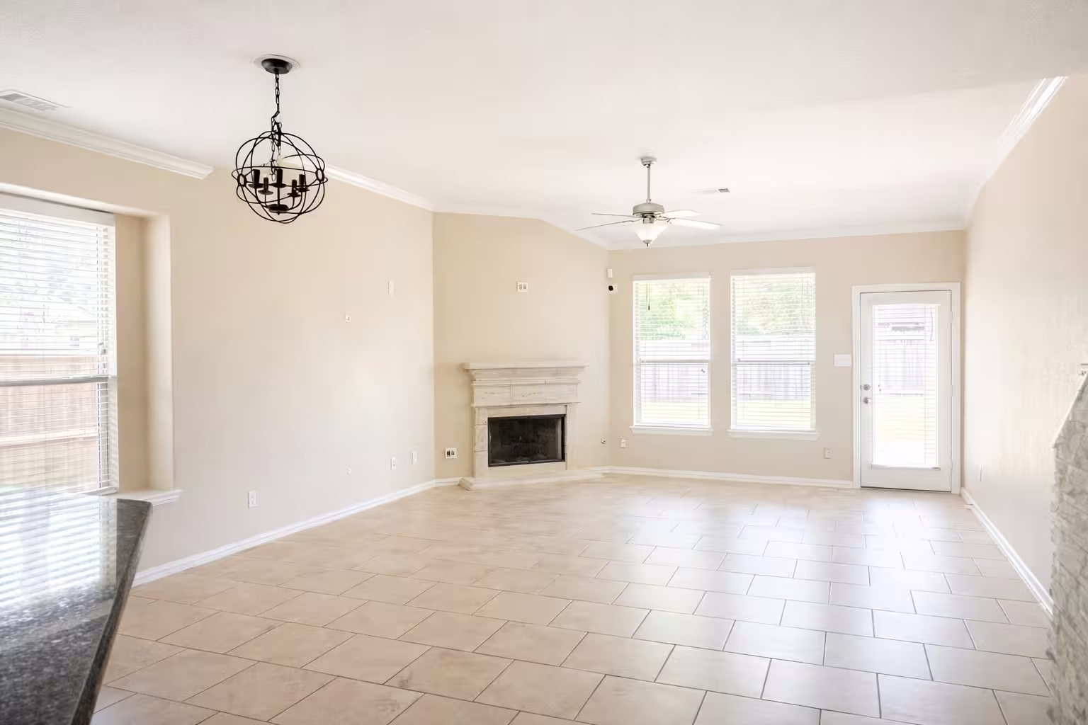 Photo 4 of 12626 Fisher River Lane, Humble, TX