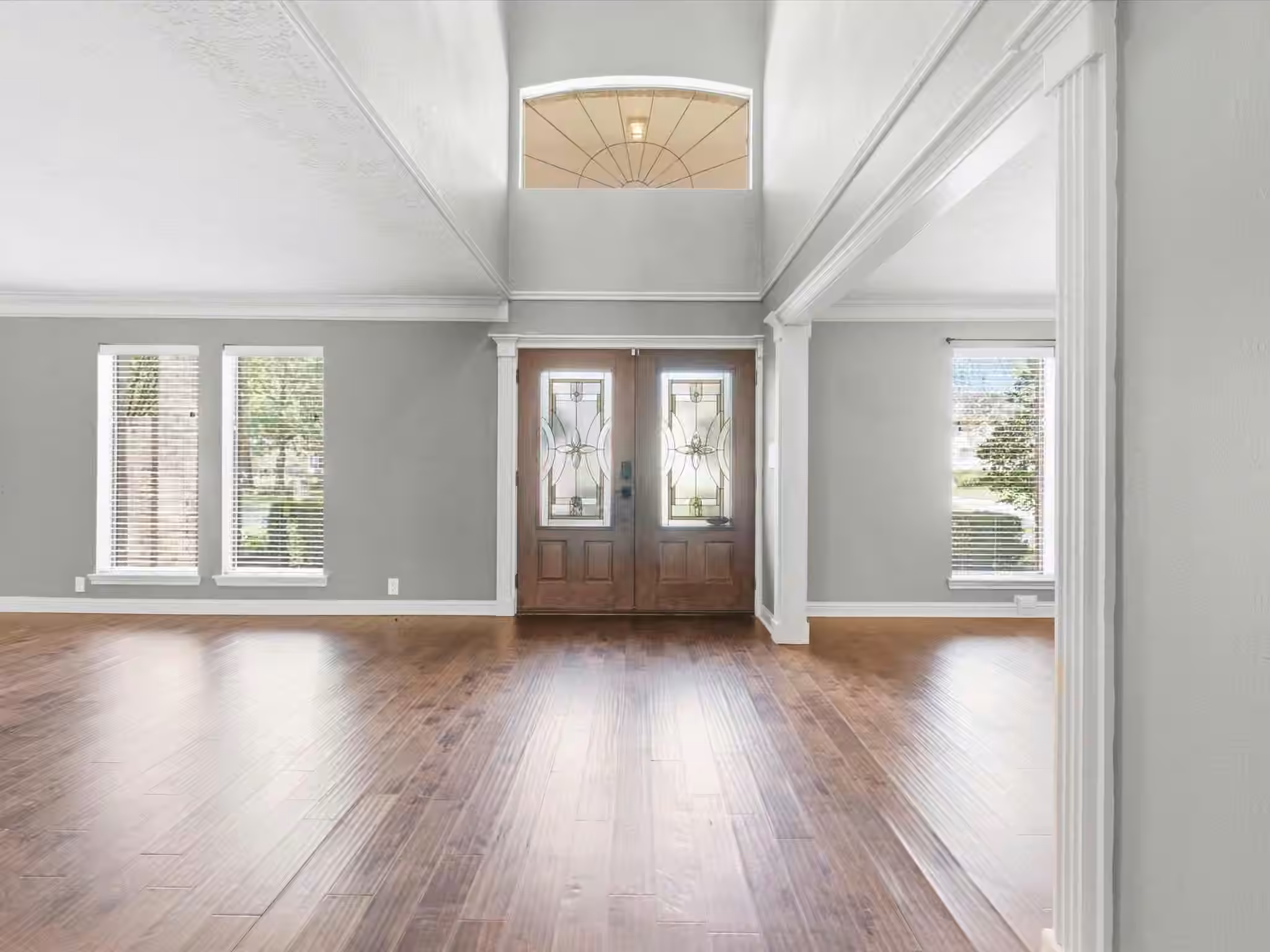 Photo 4 of 18310 Lake Oaks Drive, Spring, TX