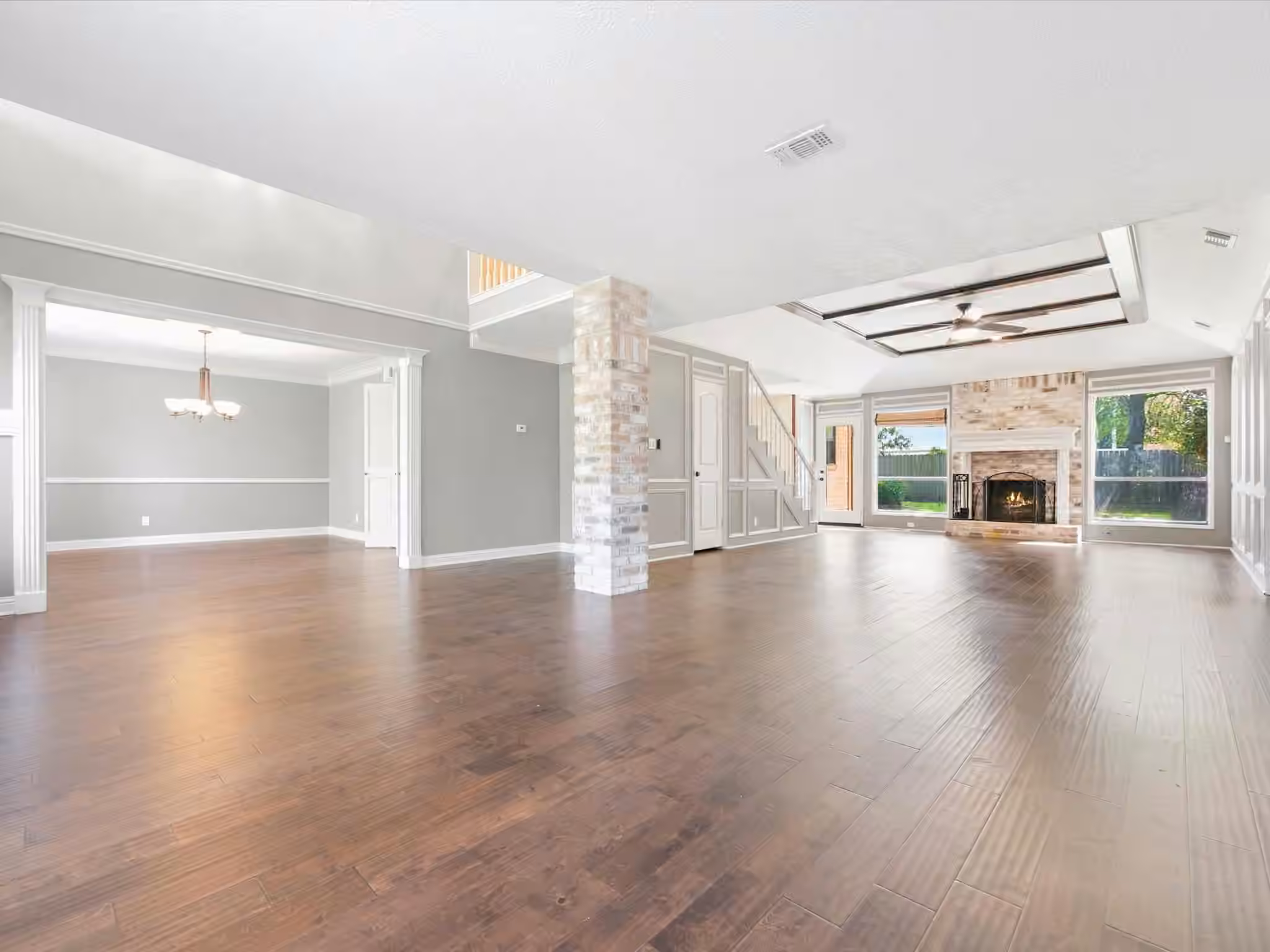 Photo 6 of 18310 Lake Oaks Drive, Spring, TX
