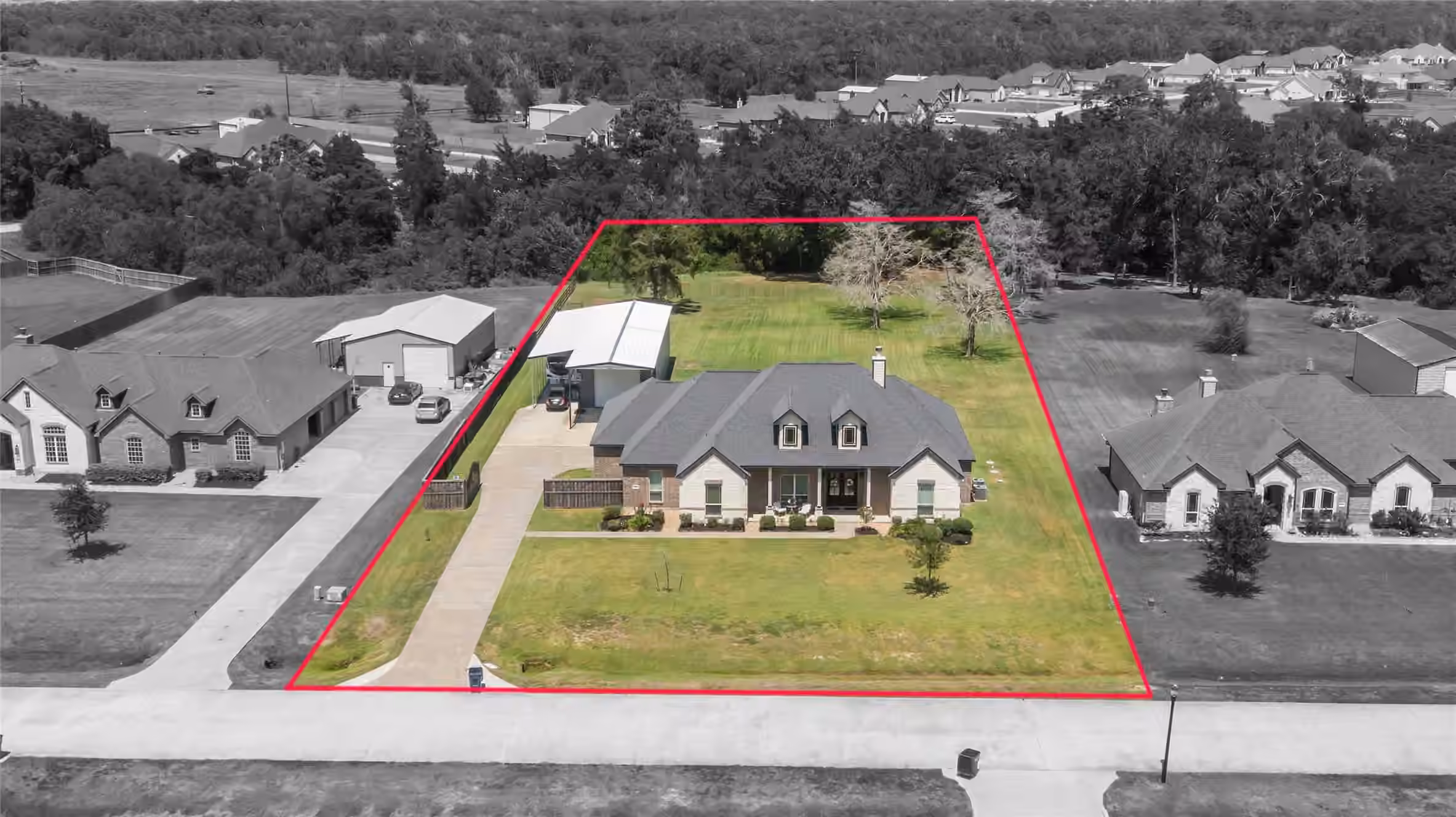 Photo 2 of 6726 Mulberry Bayou Drive, Baytown, TX