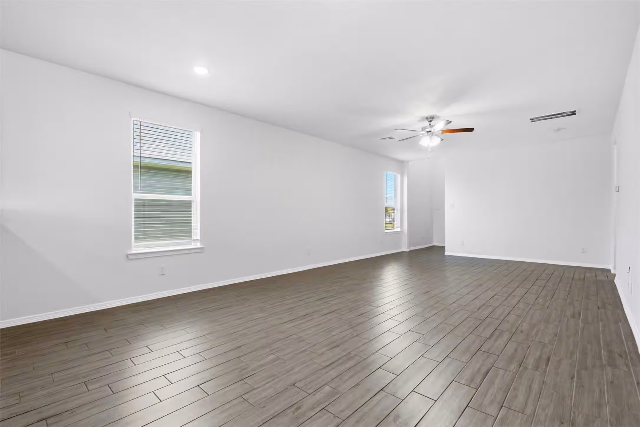 Photo 4 of 25566 Northpark Spruce Drive, Porter, TX