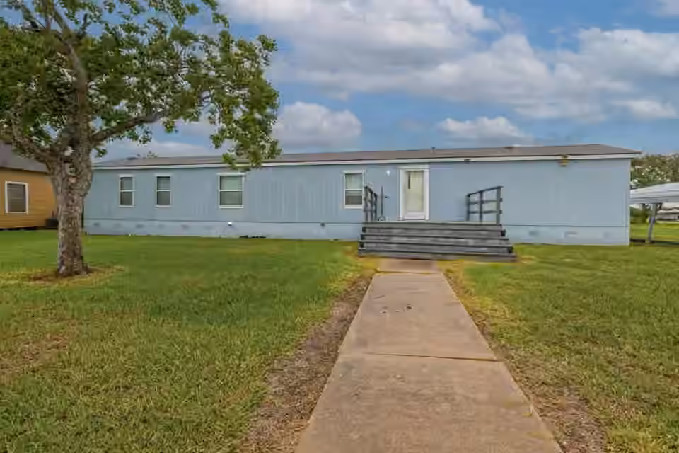 Photo of 958 Wightman Street, Matagorda, TX