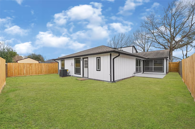 Photo 5 of 6507 Paso Del Sol Drive, Houston, TX