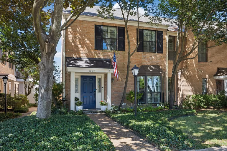 Photo of 1006 Augusta Drive 123, Houston, TX