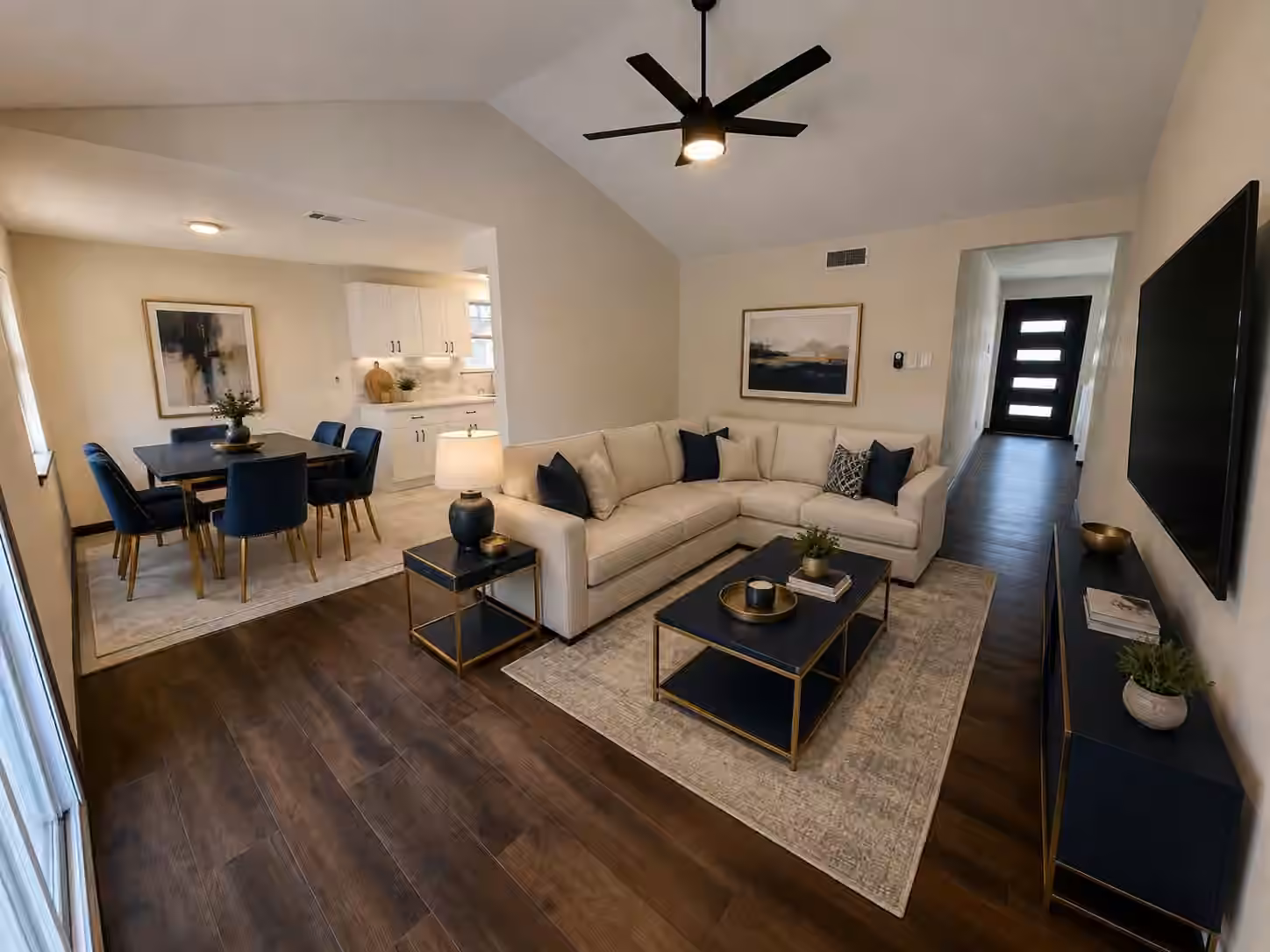 Photo 5 of 3915 Heatherbrook Drive, Houston, TX