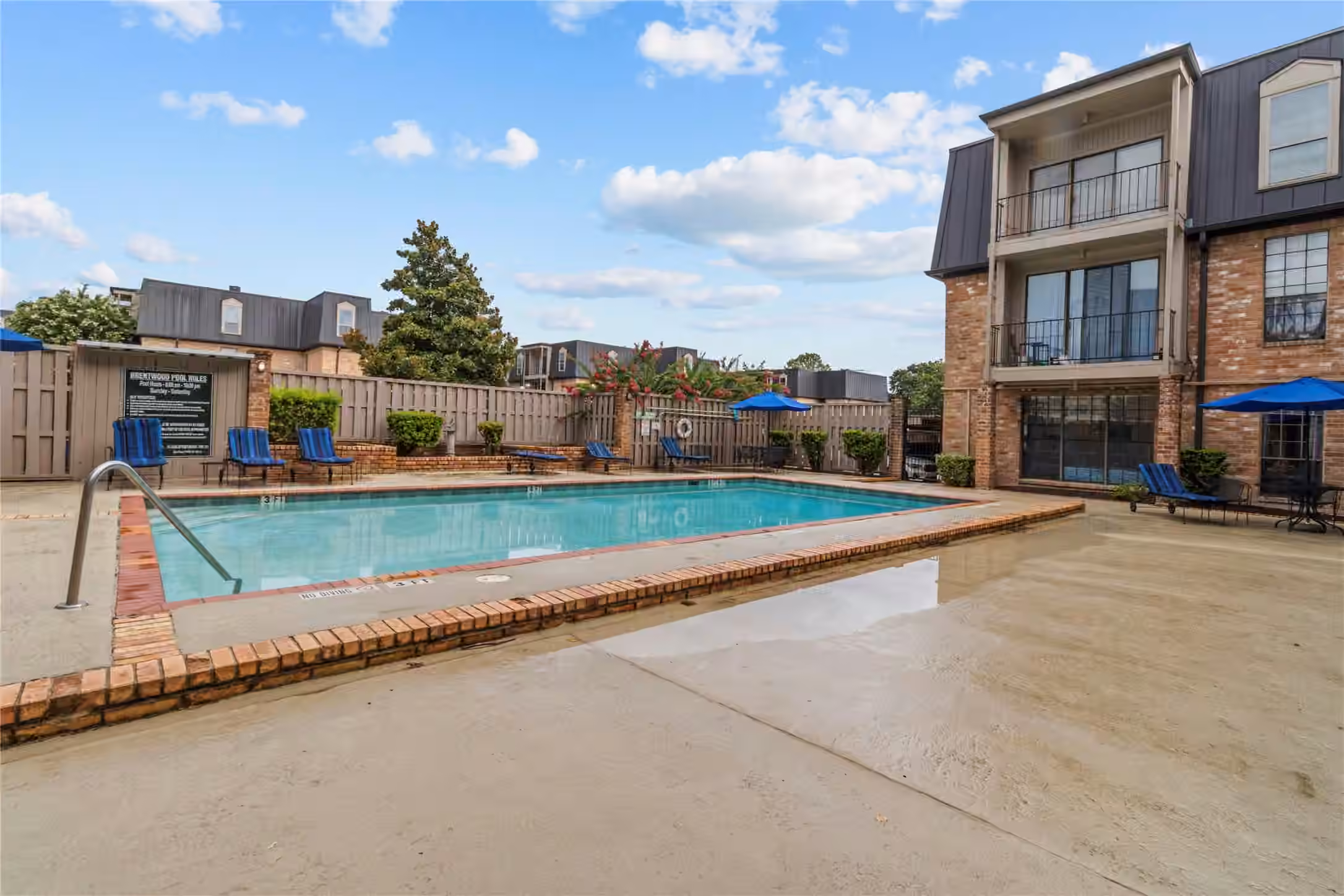 Photo of 2400 N Braeswood Boulevard 123, Houston, TX
