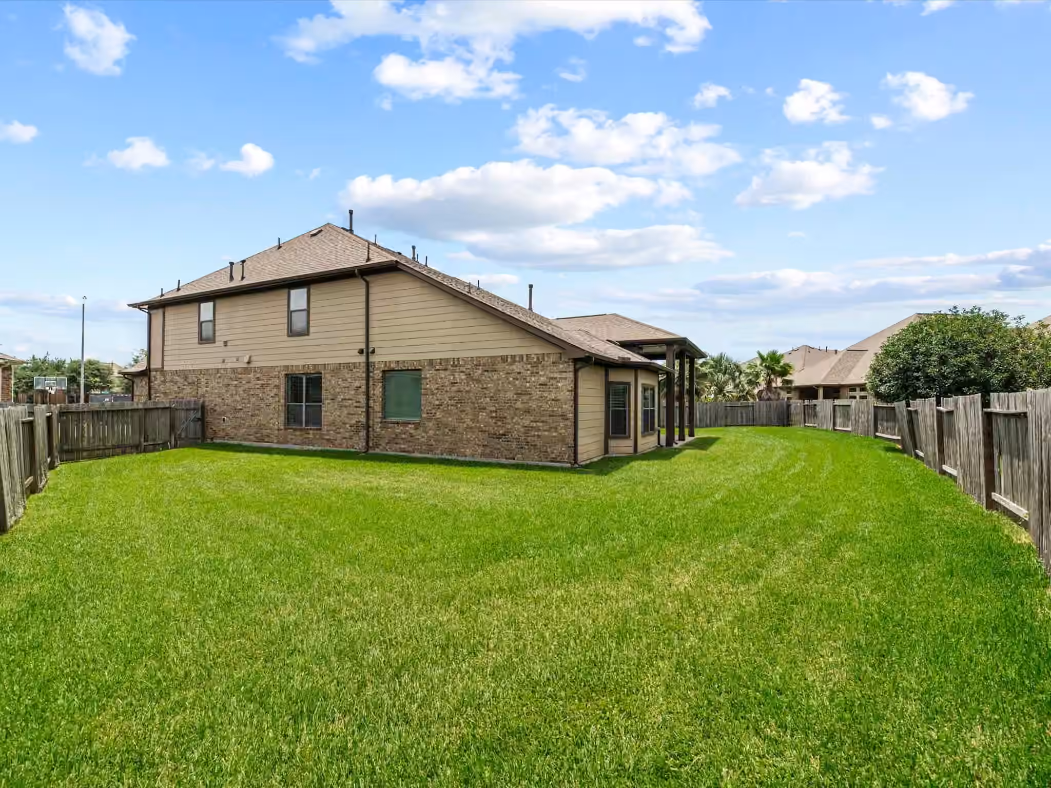 Photo 5 of 4302 Kent Ranch Court, Katy, TX