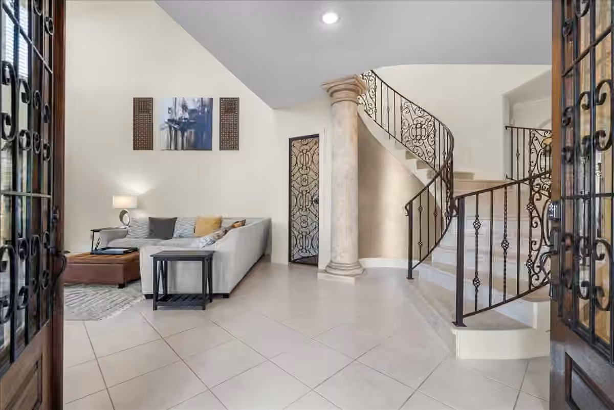 Photo 6 of 541 Villa Drive, Seabrook, TX