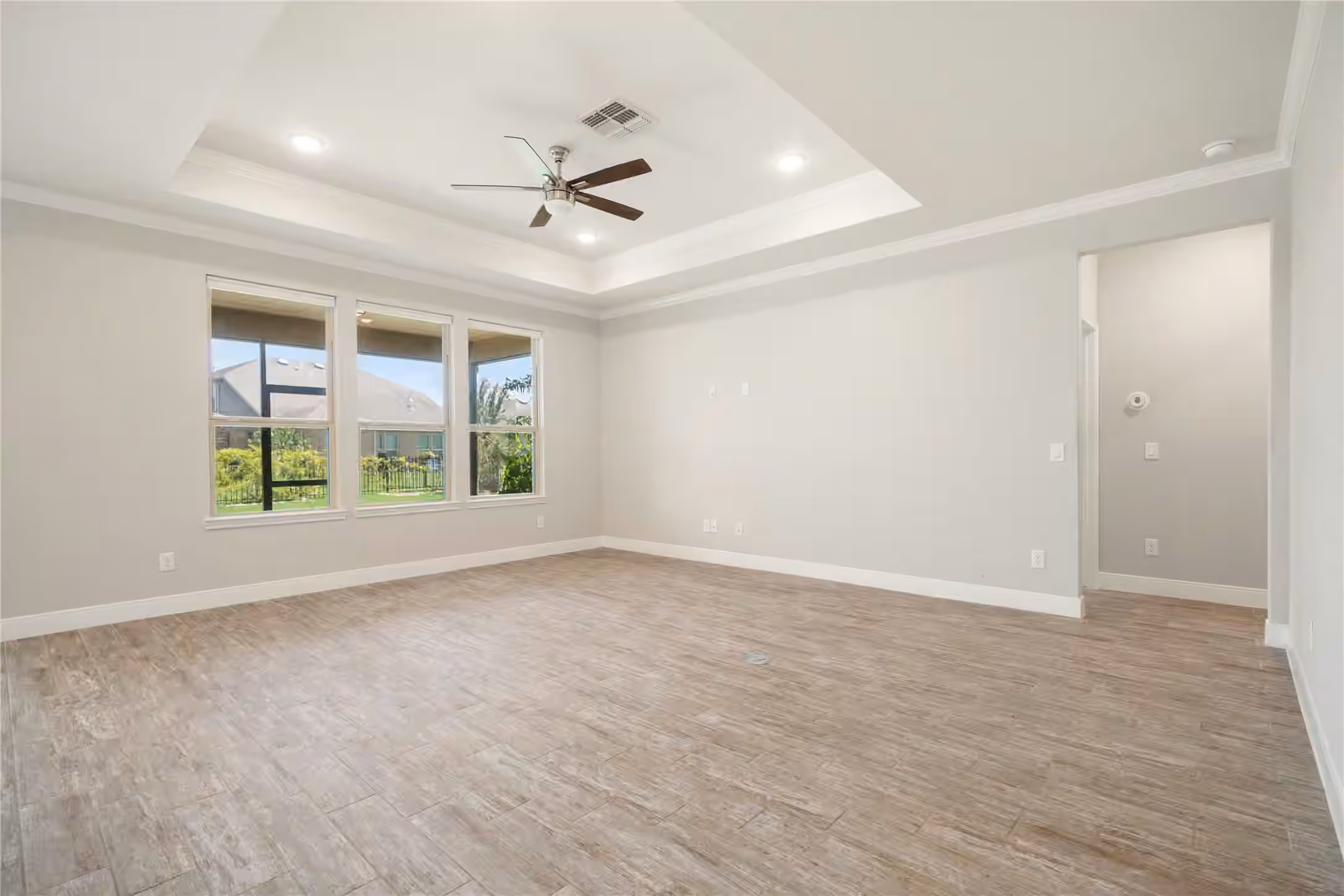 Photo 6 of 514 Emory Peak Drive, Richmond, TX