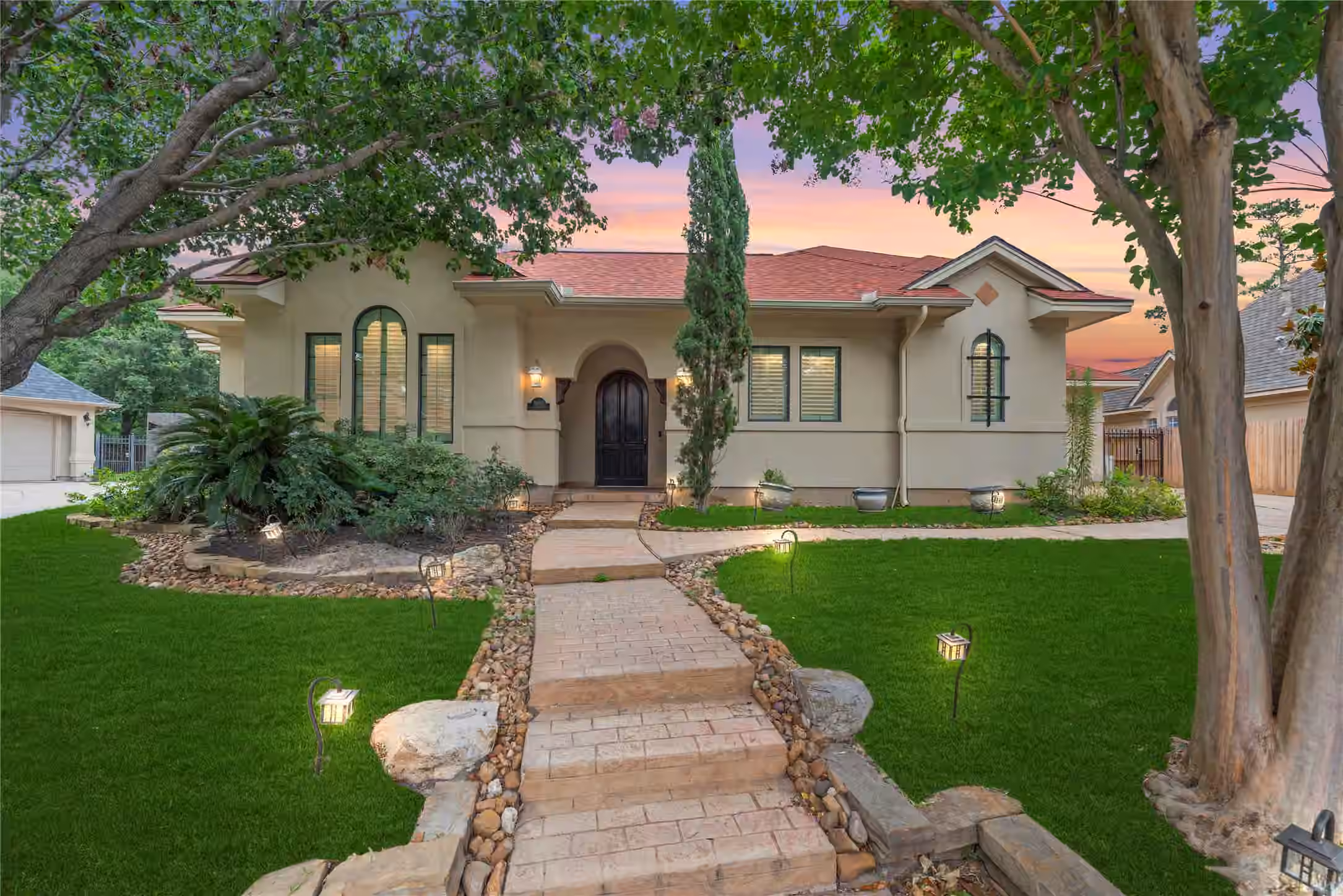 Photo 2 of 16610 Champagne Falls Court, Spring, TX