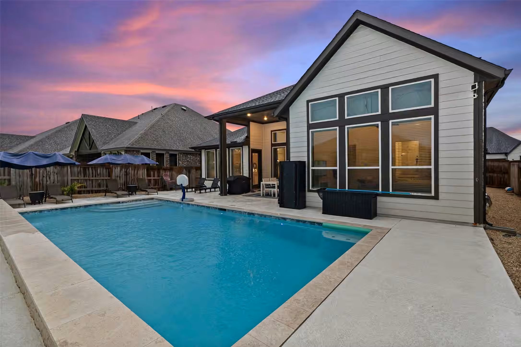 Photo of 323 Blue River Trail, Rosenberg, TX 77471