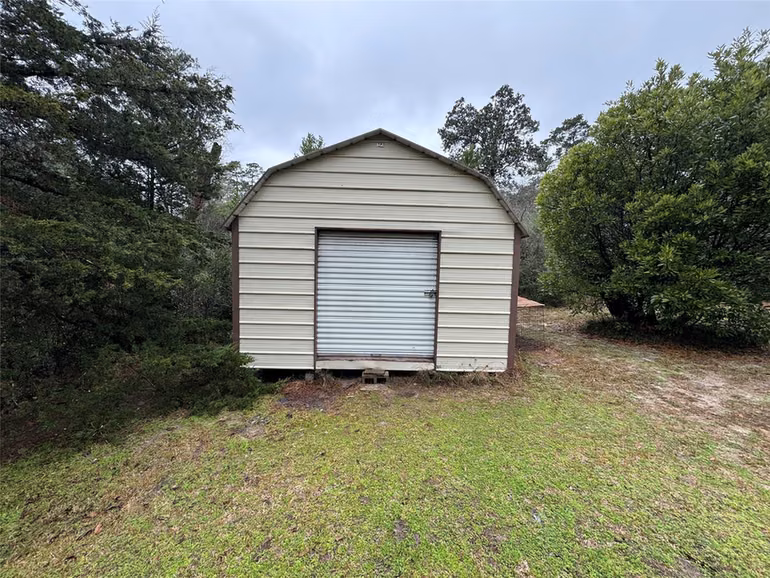 Photo 3 of 257 County Road 2142c, Cleveland, TX