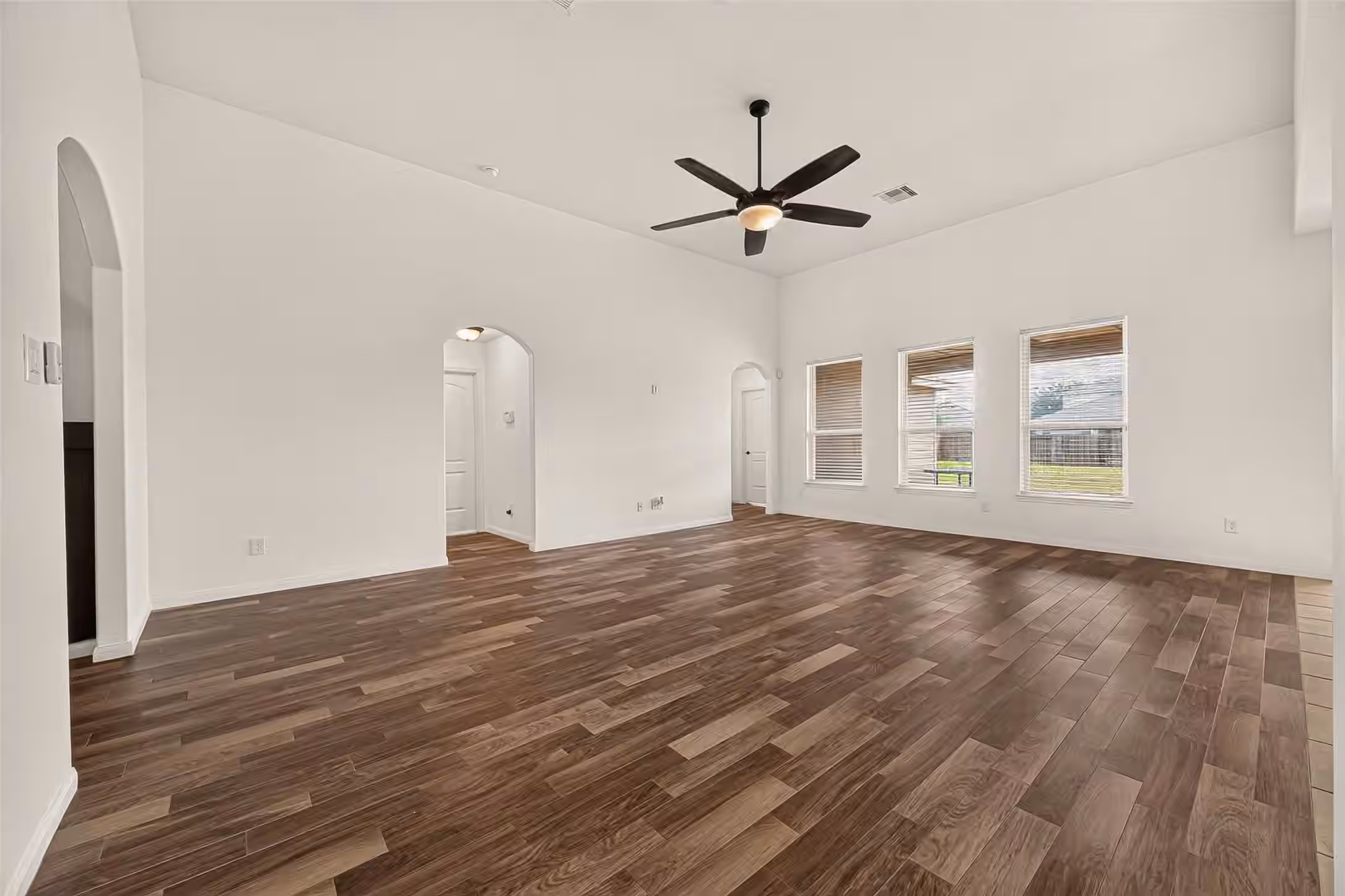 Photo 7 of 18713 Encinal Trail, Magnolia, TX