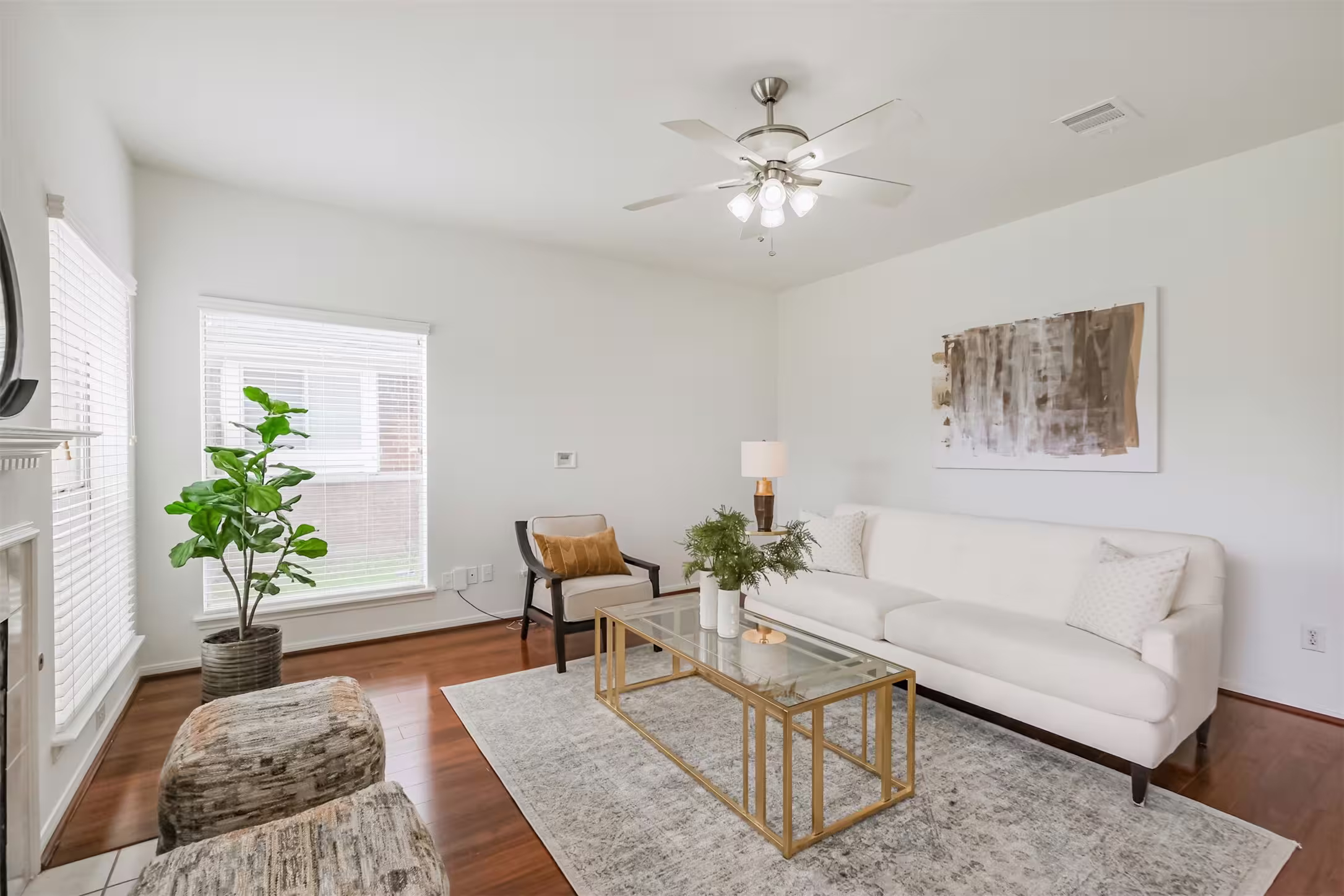 Photo 6 of 139 High Meadows Drive, Sugar Land, TX