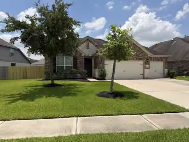 Photo of 30211 Willow Chase Lane, Brookshire, TX 77423