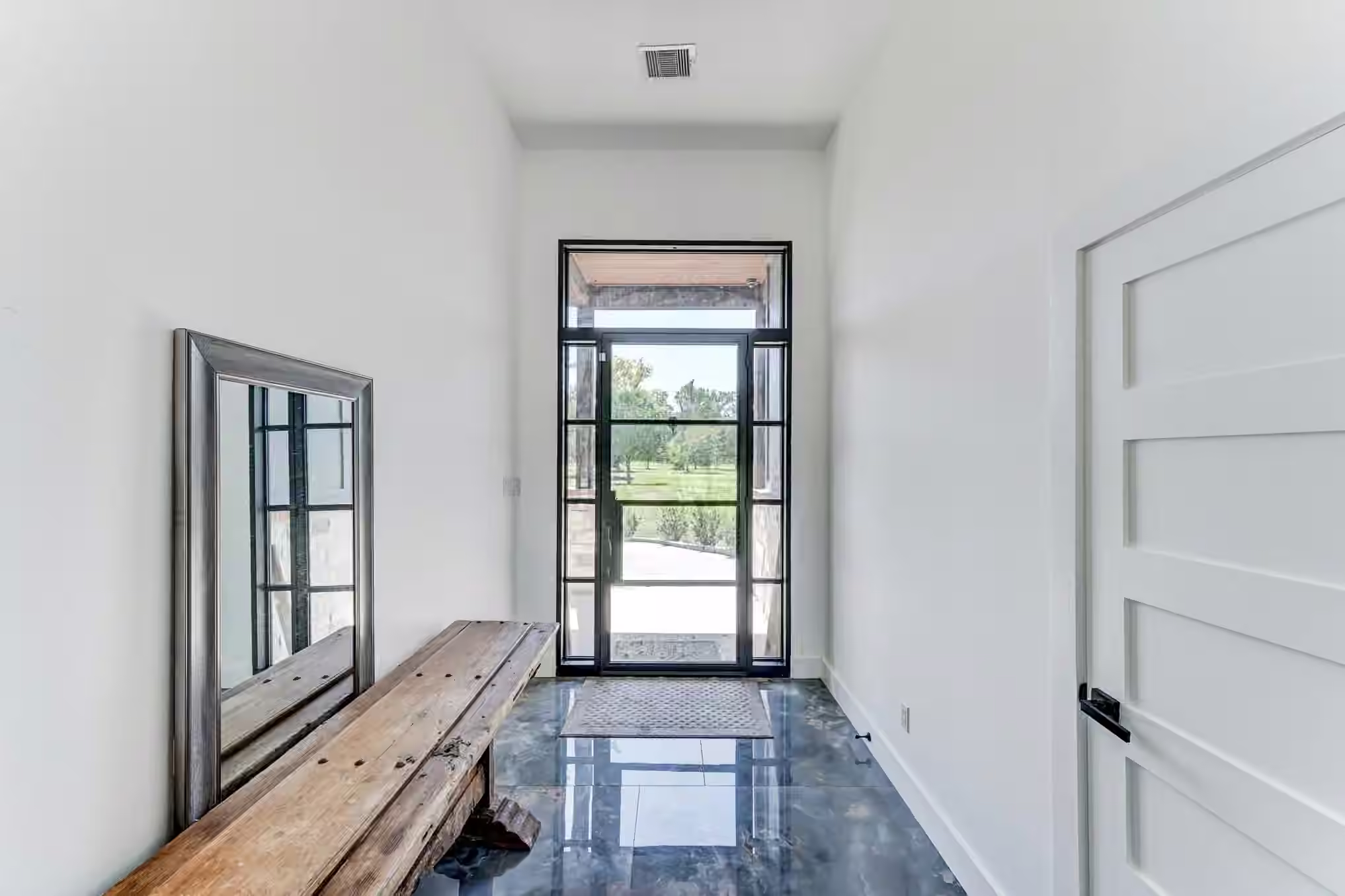 Photo 5 of 4914 Harvey Road, Crosby, TX