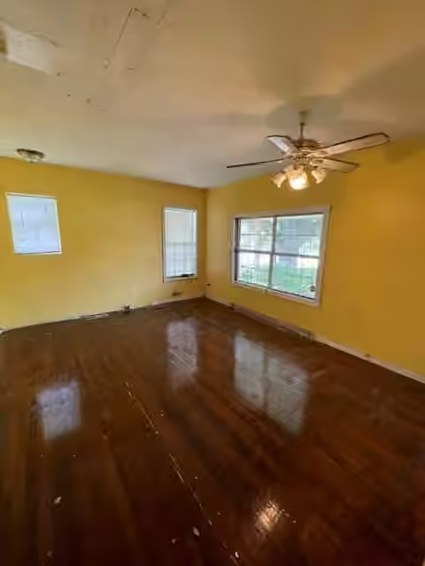 Photo 3 of 100 Stiles Street, Houston, TX