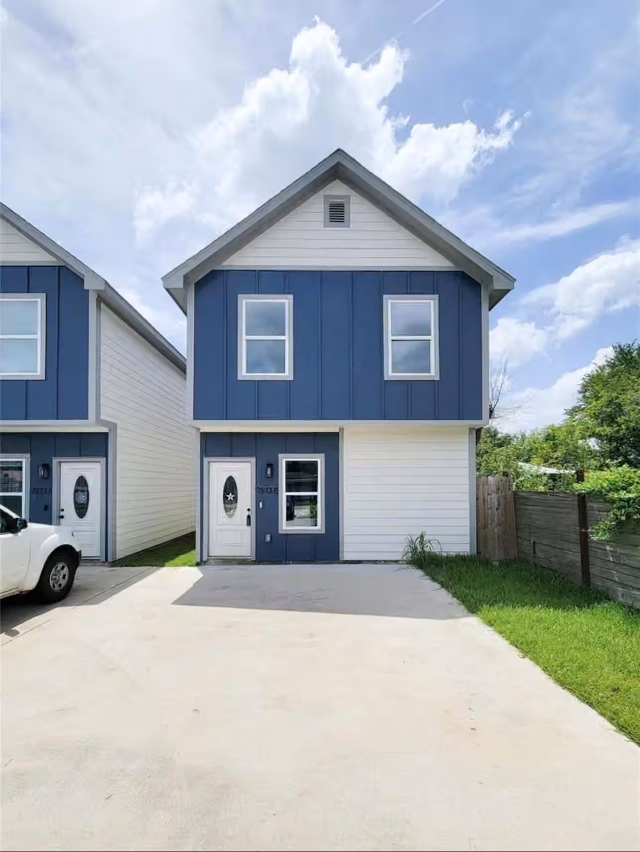 Photo 2 of 7813 Hirsch Road B, Houston, TX