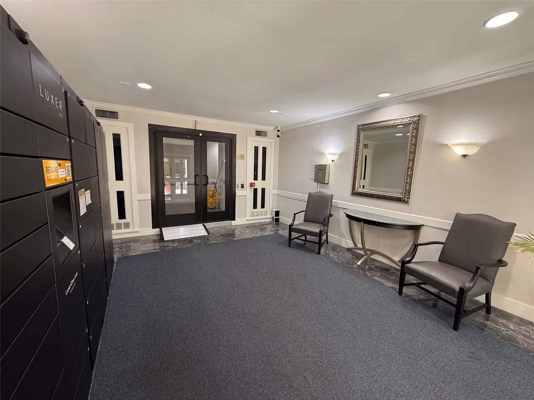 Photo 7 of 351 N Post Oak Lane 808, Houston, TX