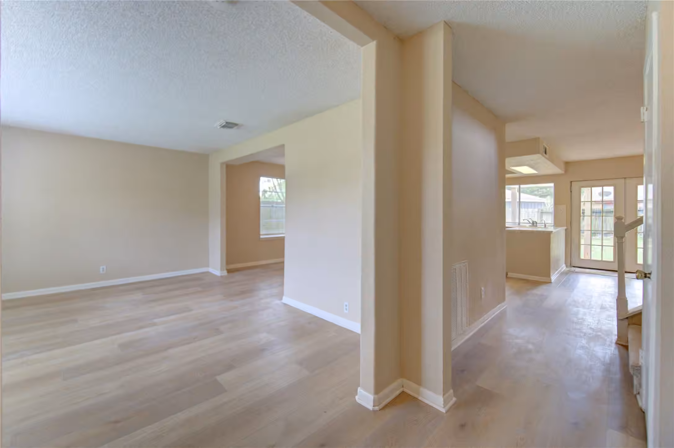 Photo 6 of 12103 Alston Drive, Meadows Place, TX