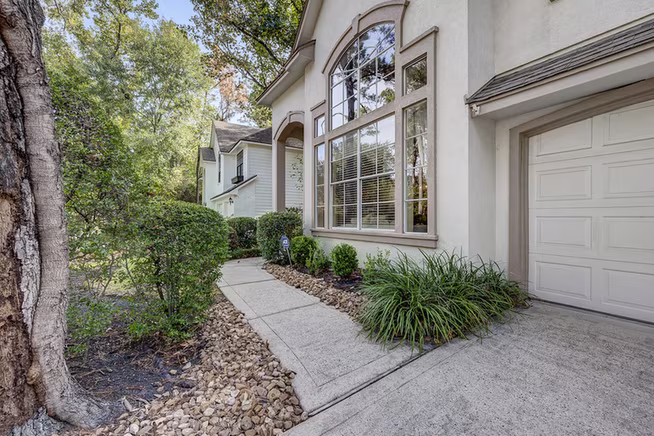 Photo 4 of 22 S Greywing Place, The Woodlands, TX