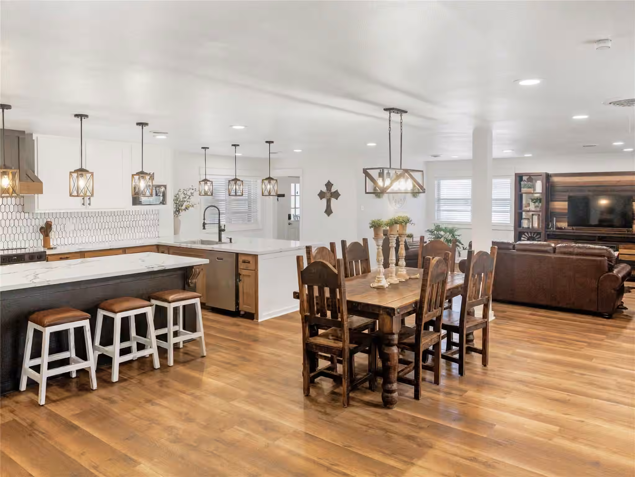 Photo 7 of 1409 Kathy Avenue, Sealy, TX