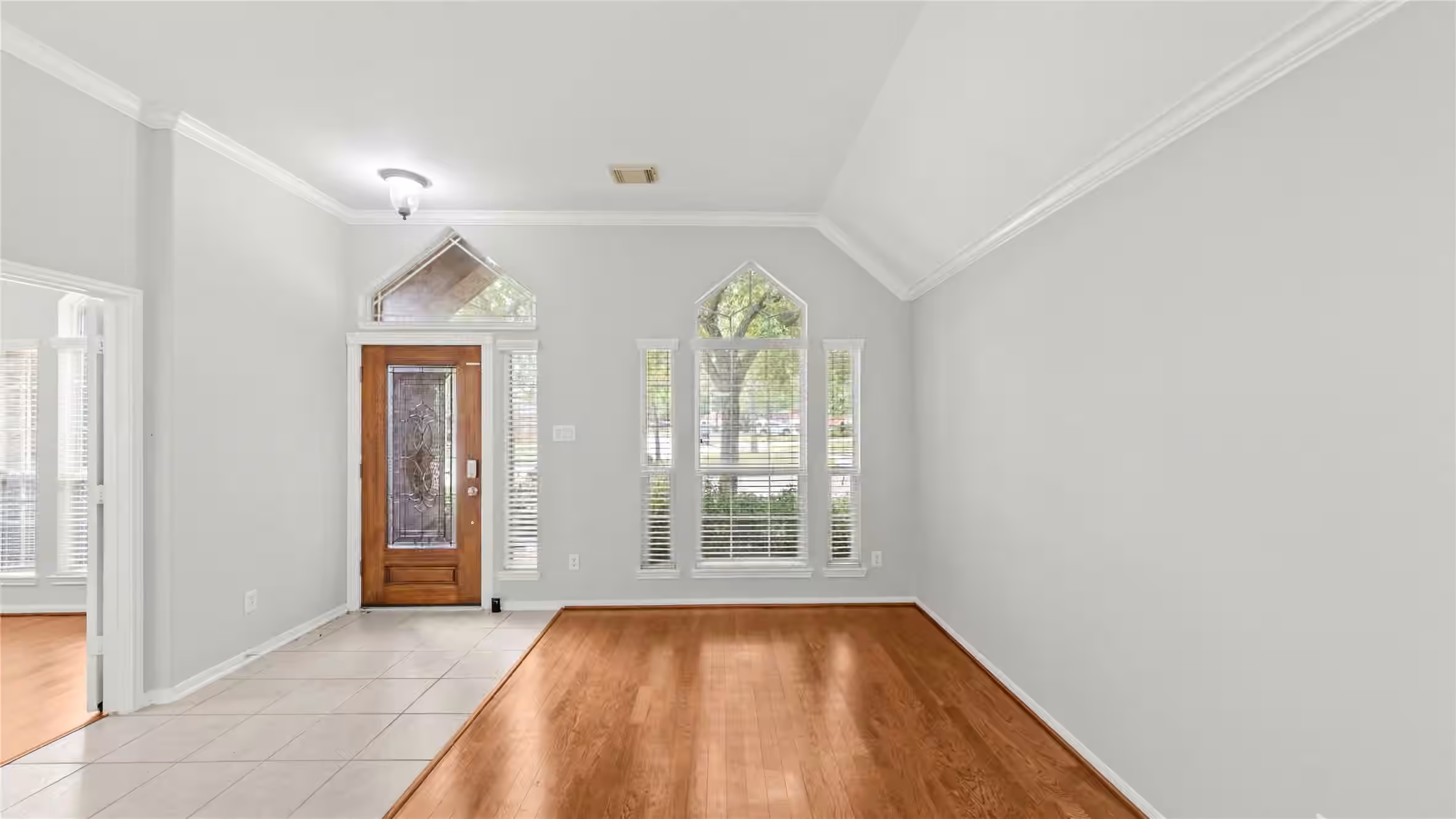 Photo 4 of 1207 Walston Ridge Drive, Spring, TX