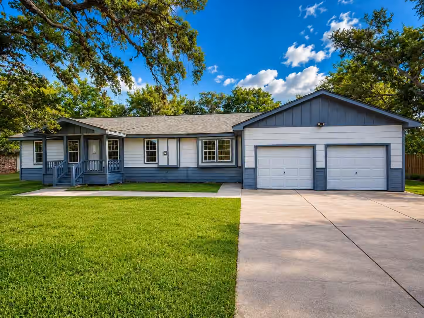 Photo 2 of 316 Riley Road, Clute, TX