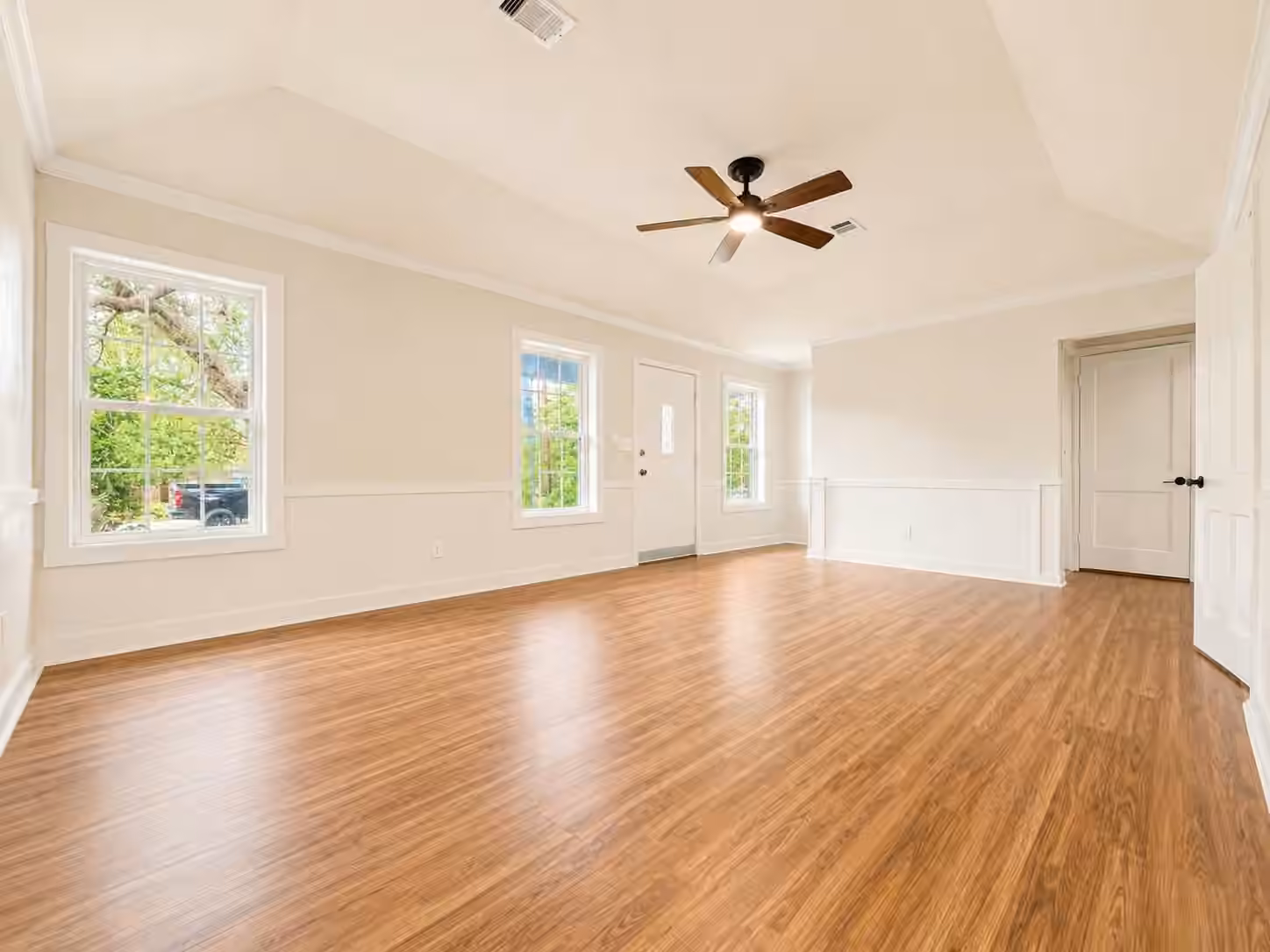 Photo 5 of 316 Riley Road, Clute, TX