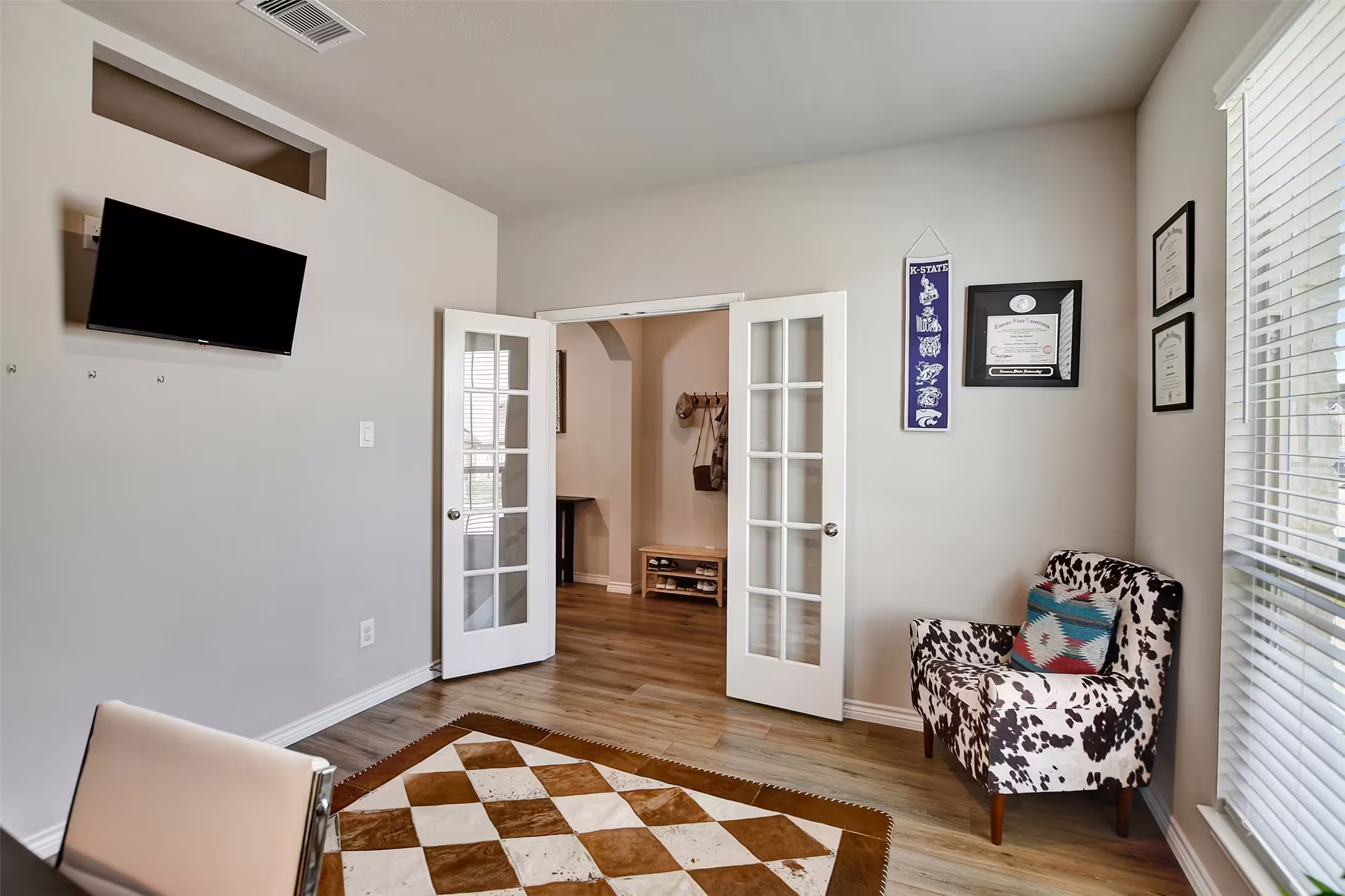 Photo 7 of 1011 Davy Street, Brenham, TX