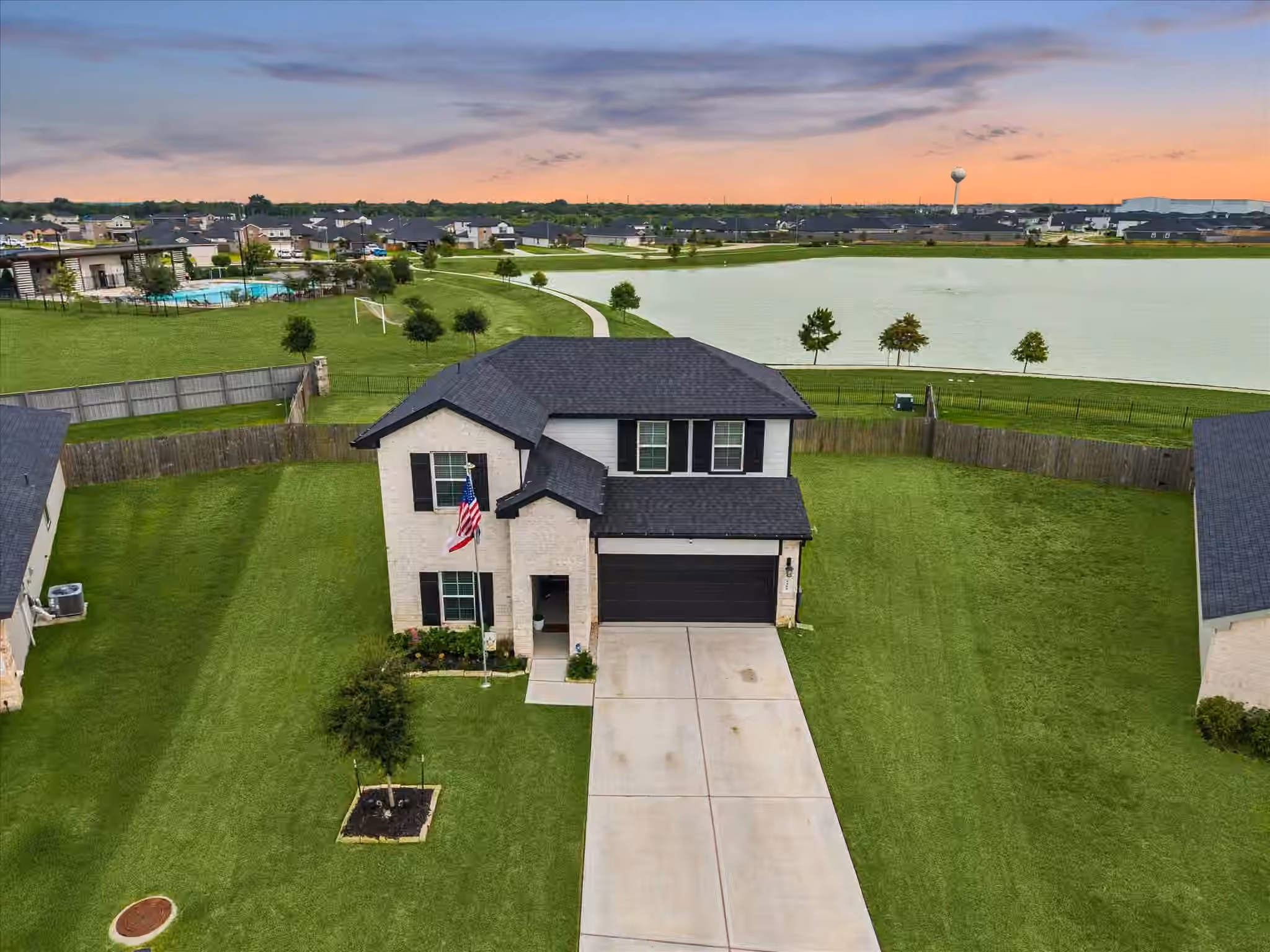 Photo of 1308 Redbud Lane, Sealy, TX 77474