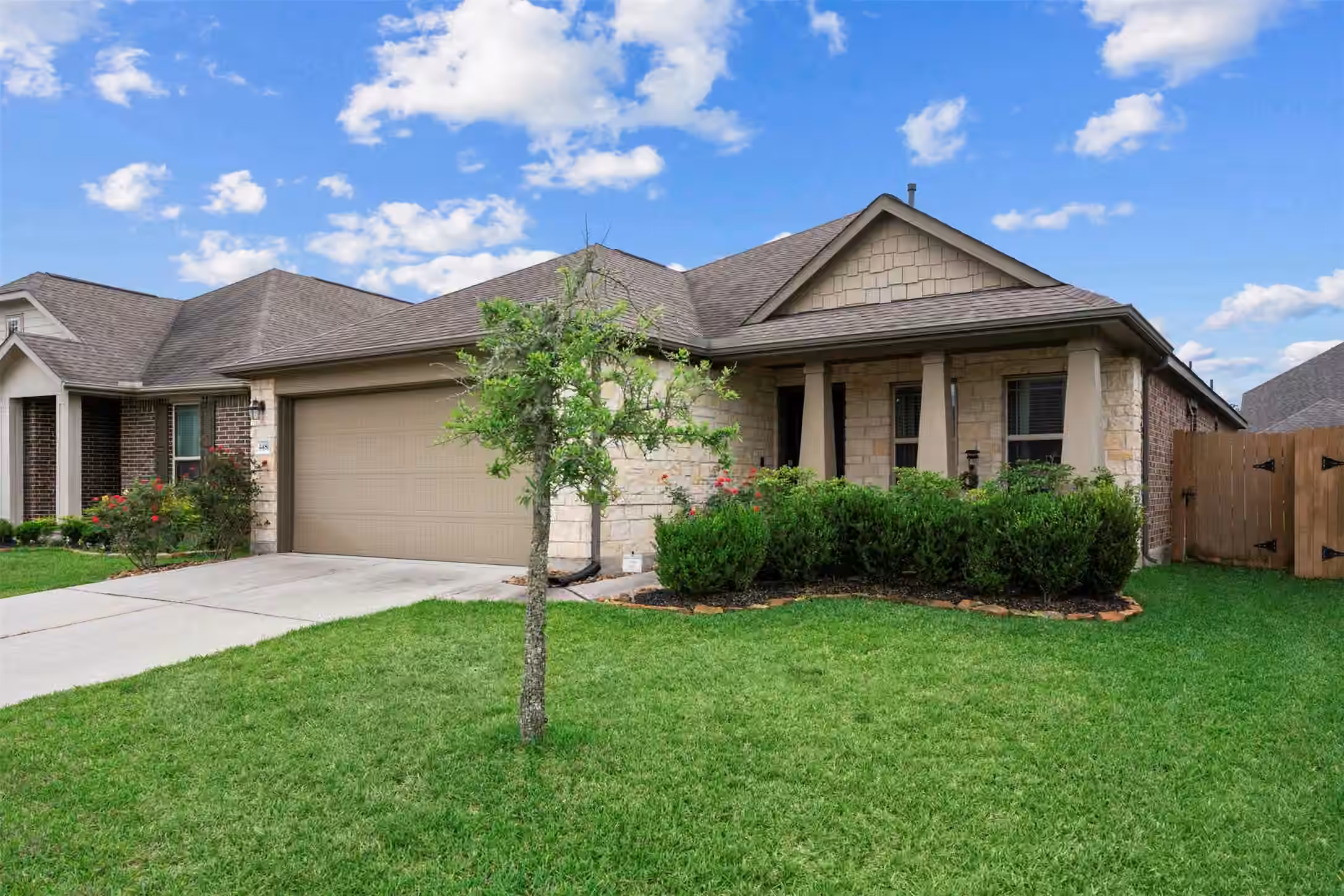 Photo 3 of 4480 Lone Alcove Drive, Spring, TX
