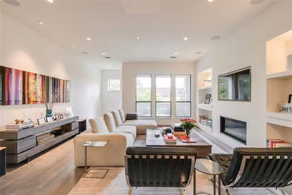 Photo 6 of 1802 Huldy, Houston, TX