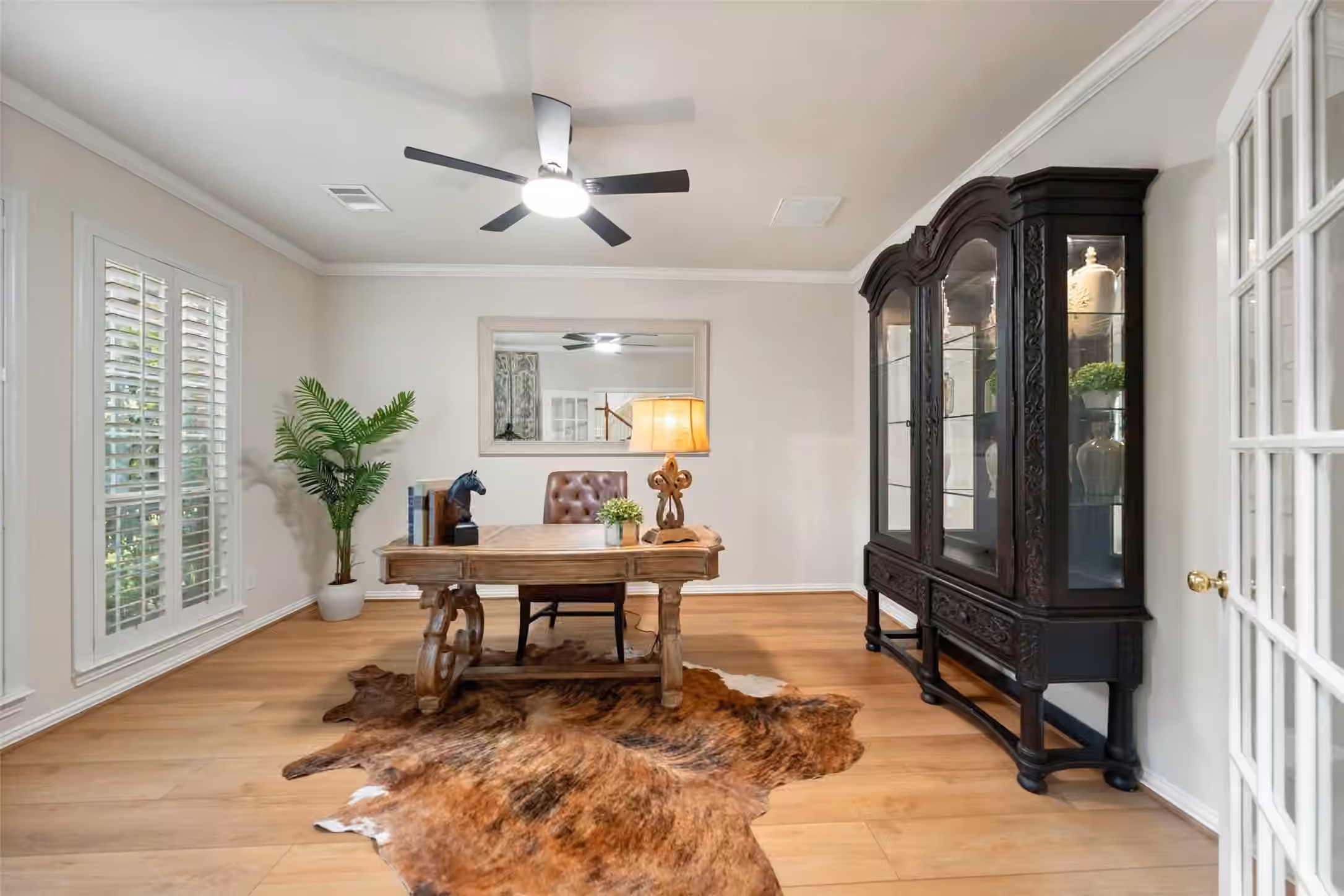 Photo 4 of 14803 Ramblebrook Lane, Humble, TX