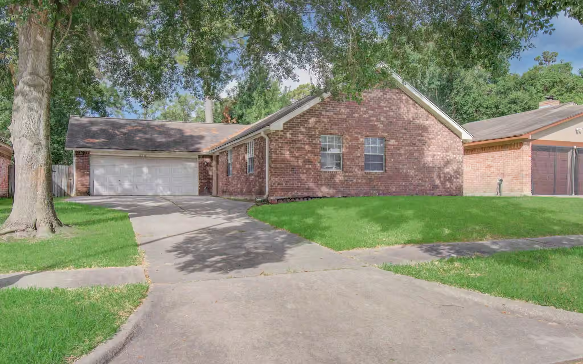 Photo 2 of 6218 Forestgate Drive, Spring, TX