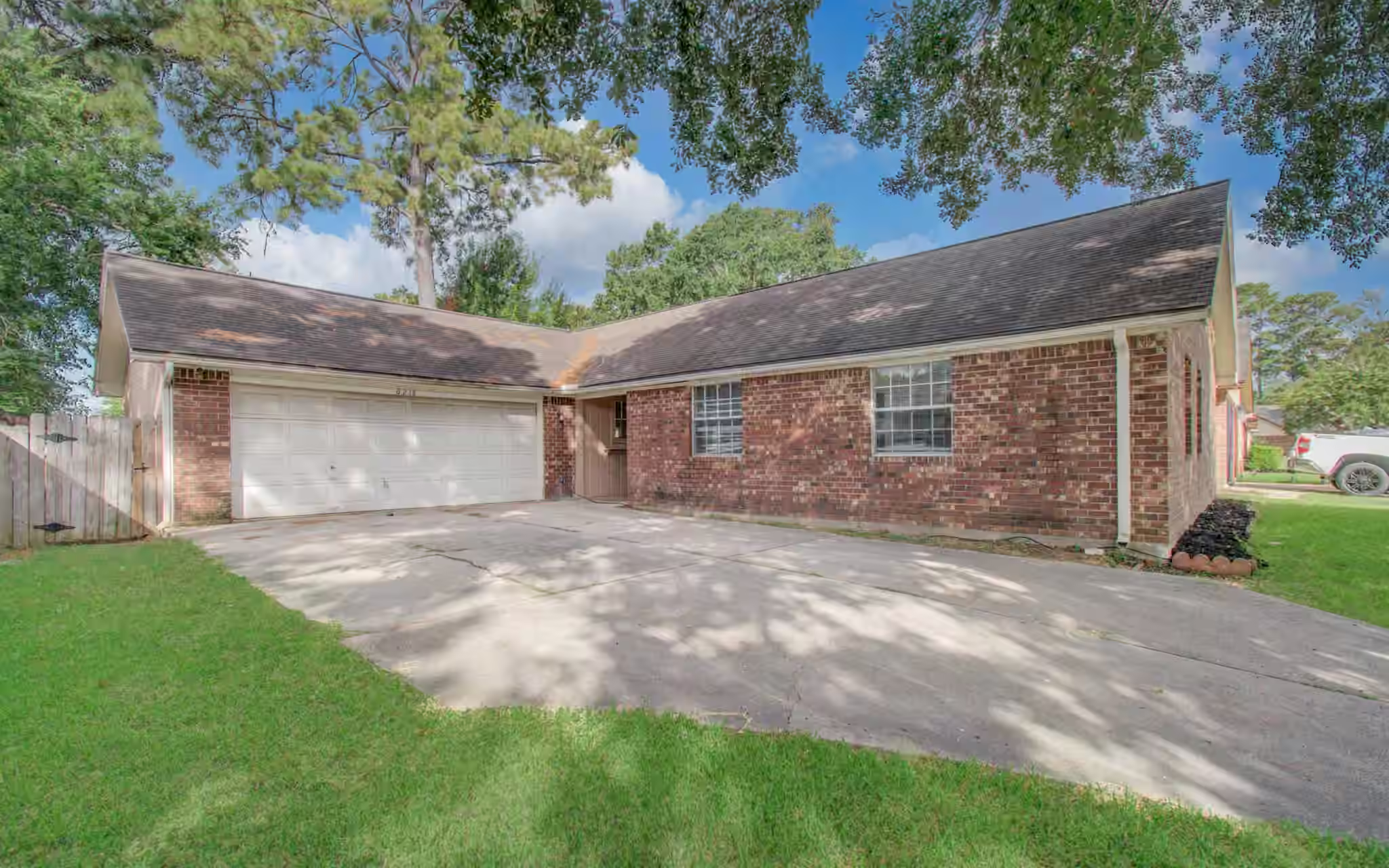 Photo 3 of 6218 Forestgate Drive, Spring, TX