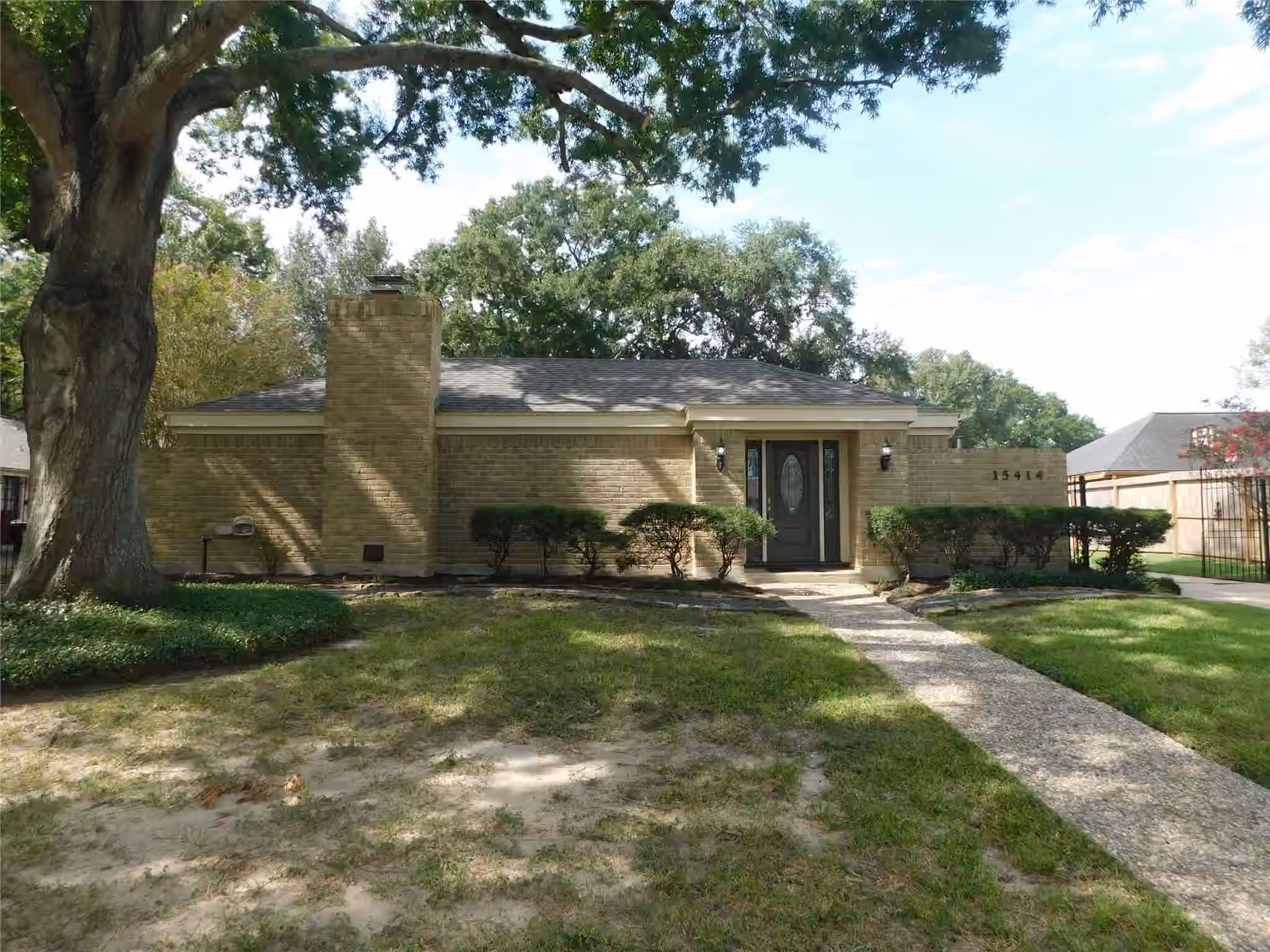Photo of 15414 Pleasant Valley Road, Houston, TX
