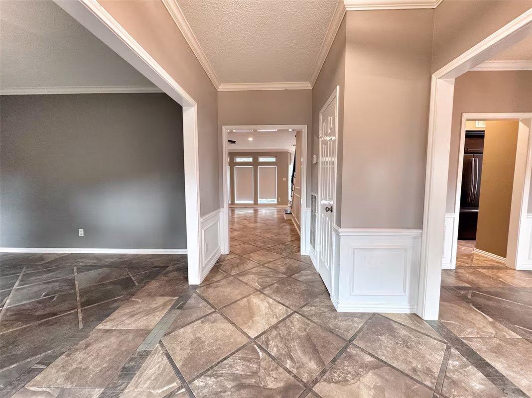 Photo 3 of 3203 Emerald Grove Drive, Houston, TX