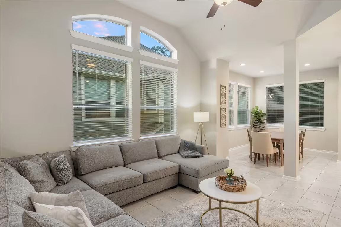 Photo 4 of 324 N Spotted Fern Drive, Montgomery, TX
